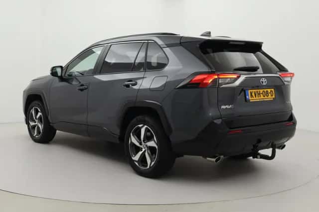Toyota RAV4 (2025) thumbnail 4