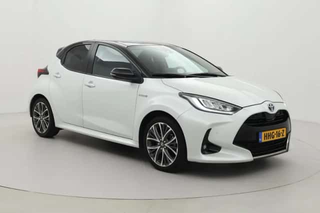 Toyota Yaris (2021) thumbnail 1