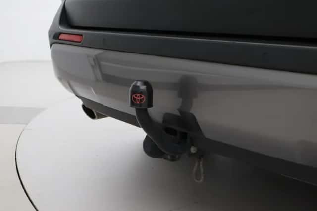 Toyota RAV4 (2021) thumbnail 5
