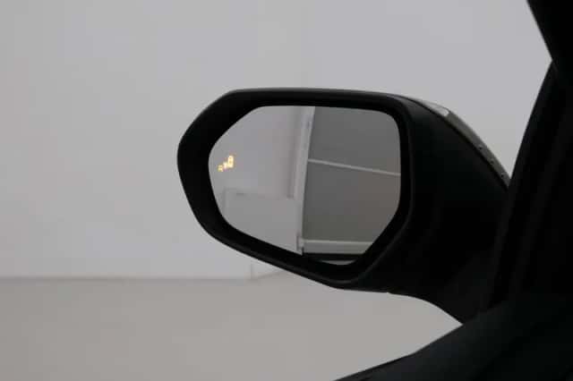 Toyota Yaris (2025) thumbnail 5