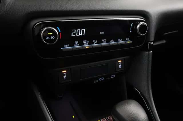 Toyota Yaris (2025) thumbnail 6