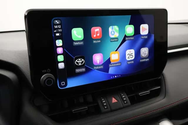 Toyota RAV4 (2025) thumbnail 6