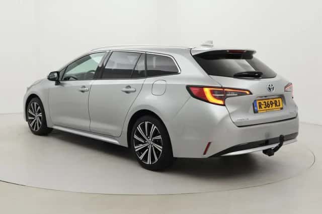 Toyota Corolla (2022) thumbnail 4