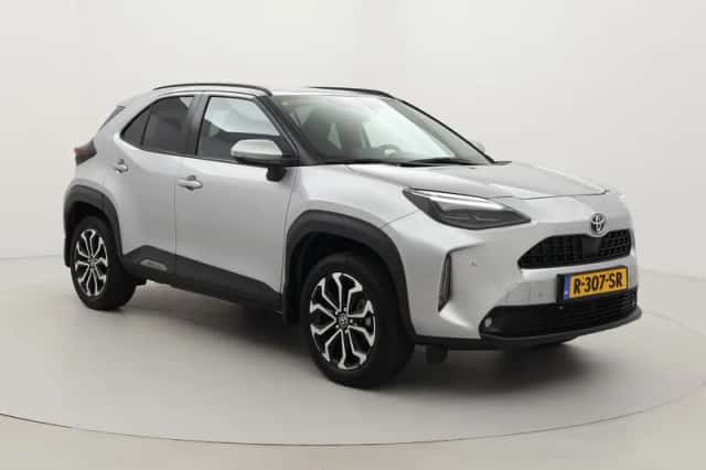 Toyota Yaris Cross (2022) thumbnail 1