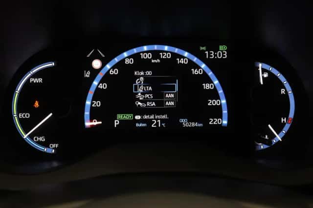 Toyota Yaris Cross (2022) thumbnail 3