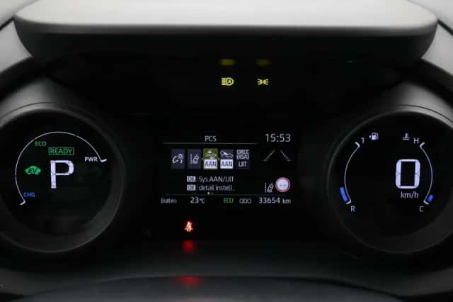 Toyota Yaris (2021) thumbnail 3