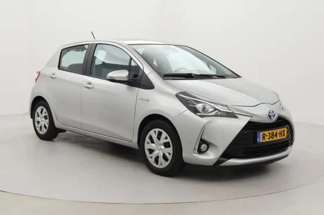 Toyota Yaris (2019) thumbnail 1