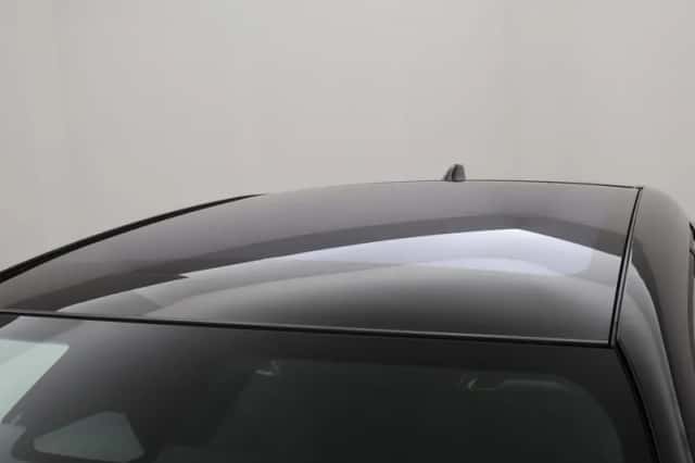 Toyota C-HR (2023) thumbnail 5