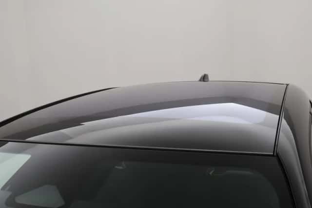 Toyota C-HR (2023) thumbnail 5