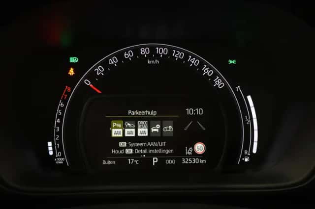 Toyota Aygo X (2022) thumbnail 3
