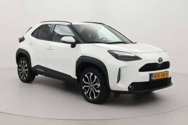Toyota Yaris Cross (2025) thumbnail 1