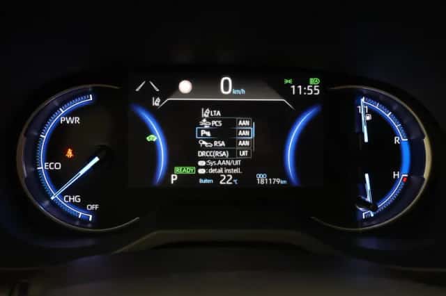 Toyota RAV4 (2019) thumbnail 3