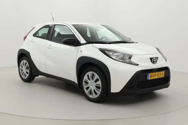 Toyota Aygo X (2025) thumbnail 1