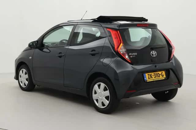 Toyota Aygo (2019) thumbnail 4