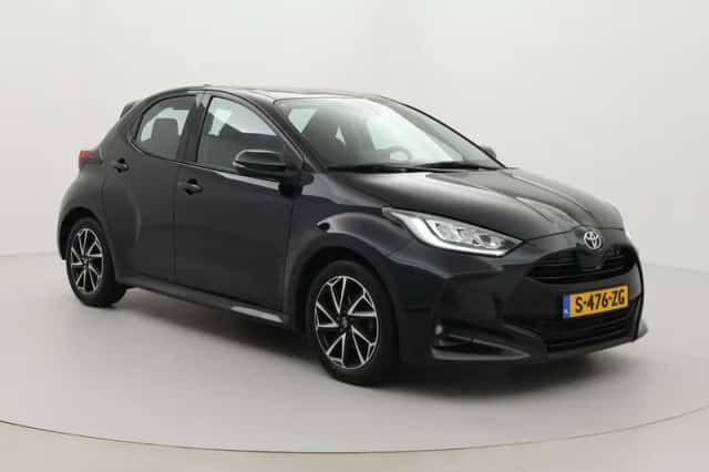Toyota Yaris (2023) thumbnail 1
