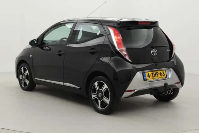 Toyota Aygo (2015) thumbnail 4