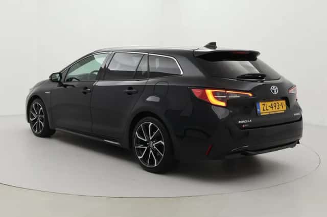 Toyota Corolla (2019) thumbnail 4