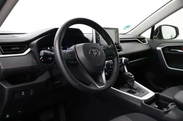 Toyota RAV4 (2019) thumbnail 2