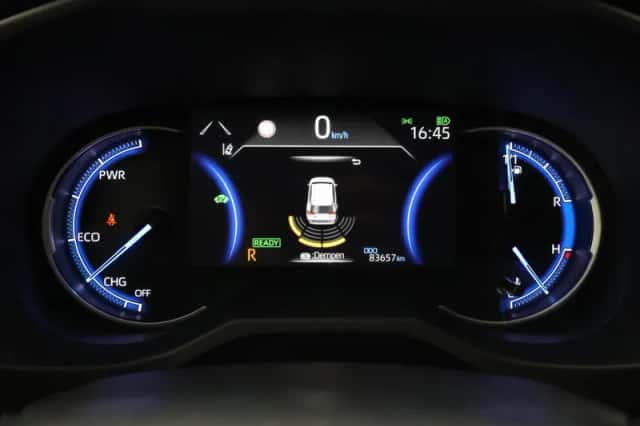 Toyota RAV4 (2019) thumbnail 3