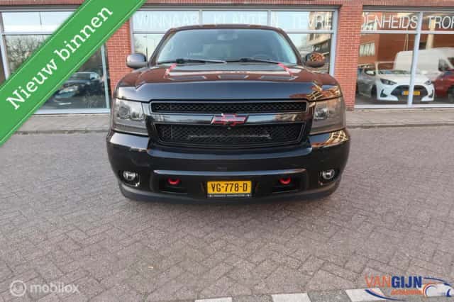Chevrolet Avalanche (2013) thumbnail 2