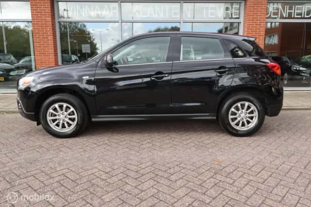 Mitsubishi ASX (2012) thumbnail 6