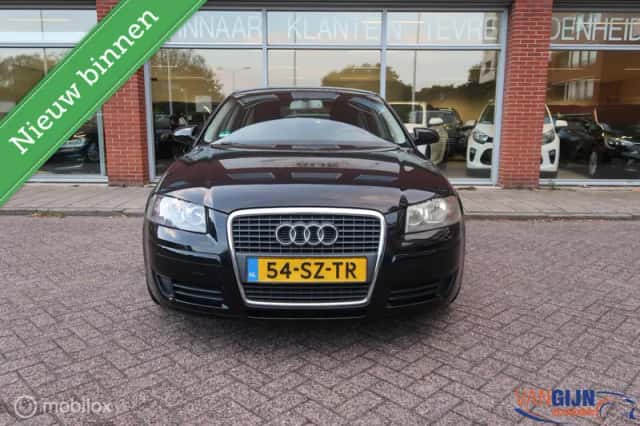 Audi A3 (2006) thumbnail 2