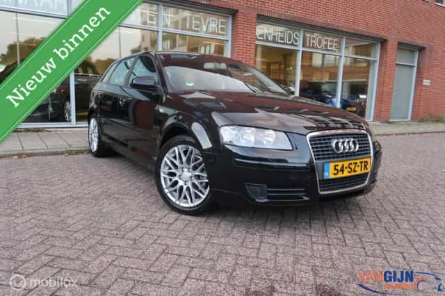 Audi A3 (2006) thumbnail 3