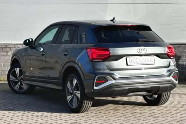 Audi Q2 (2022) thumbnail 2