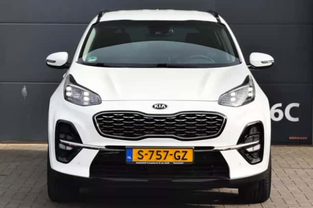 Kia Sportage (2021) thumbnail 5