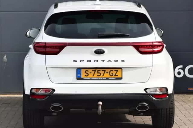 Kia Sportage (2021) thumbnail 6