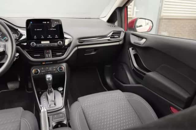 Ford Fiesta (2018) thumbnail 4
