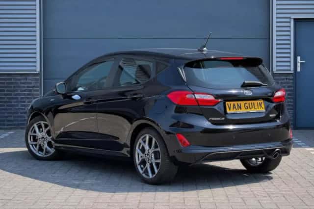 Ford Fiesta (2023) thumbnail 3