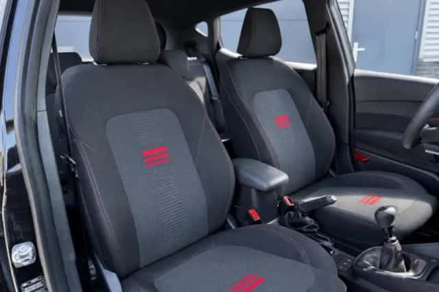Ford Fiesta (2023) thumbnail 5