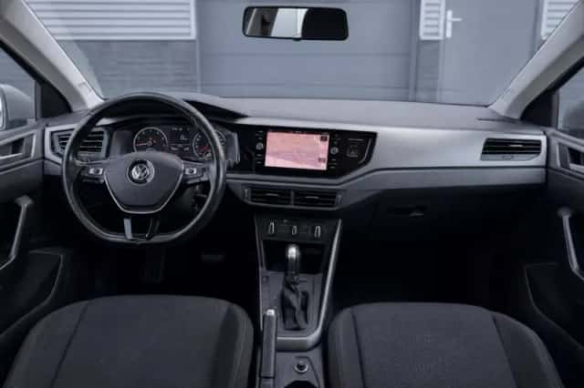 Volkswagen Polo (2019) thumbnail 4