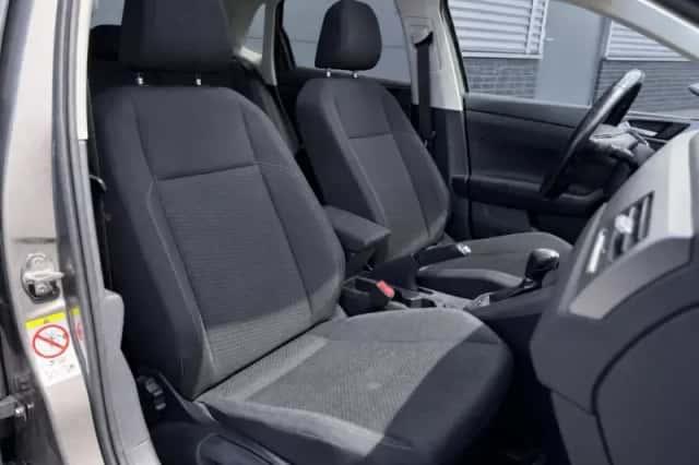 Volkswagen Polo (2019) thumbnail 5