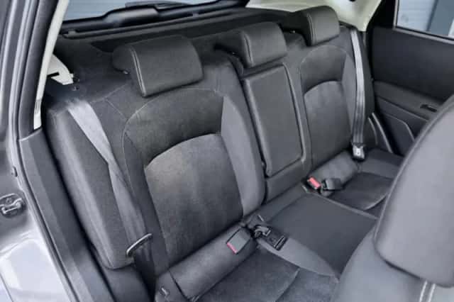 Nissan Qashqai (2013) thumbnail 5