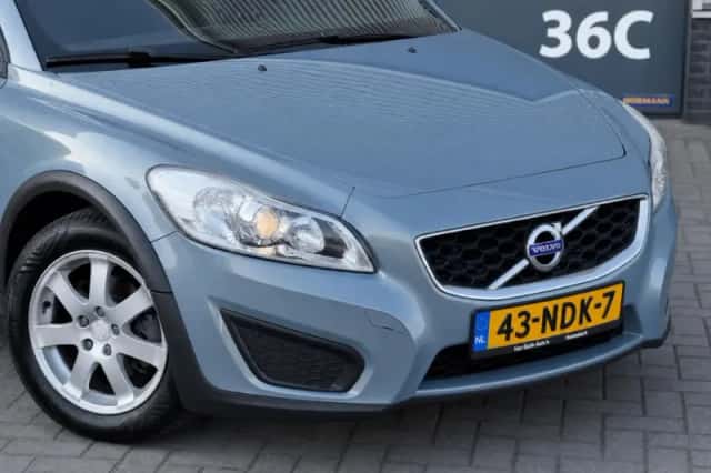Volvo C30 (2010) thumbnail 5