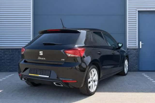 SEAT Ibiza (2022) thumbnail 3