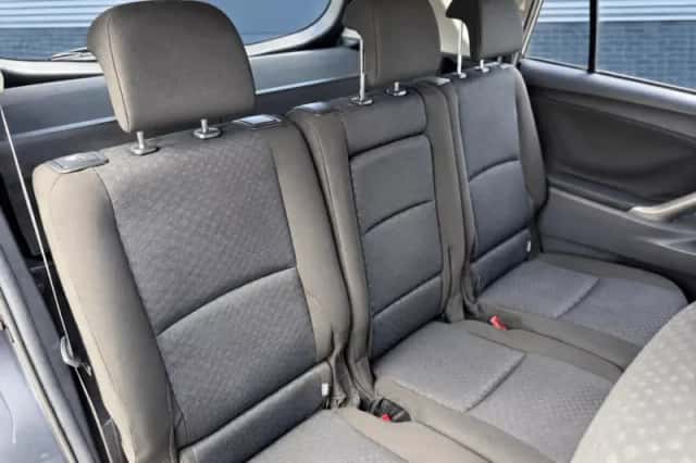 Toyota Verso (2009) thumbnail 5