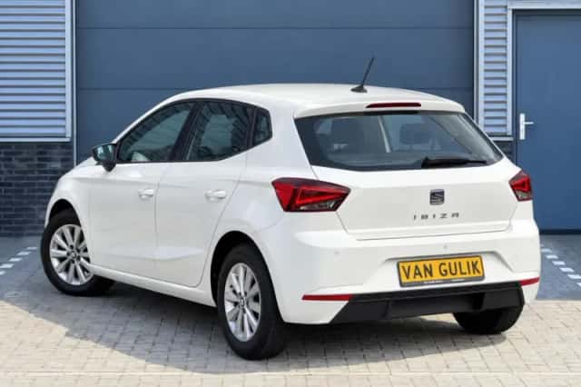 SEAT Ibiza (2018) thumbnail 3