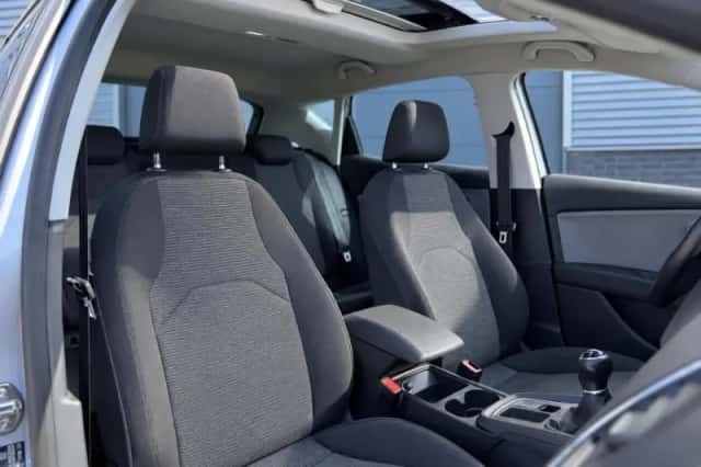 SEAT Leon (2020) thumbnail 5
