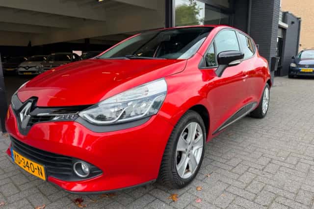 Renault Clio (2016) thumbnail 2