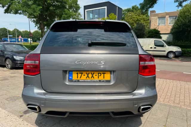 Porsche Cayenne (2007) thumbnail 6