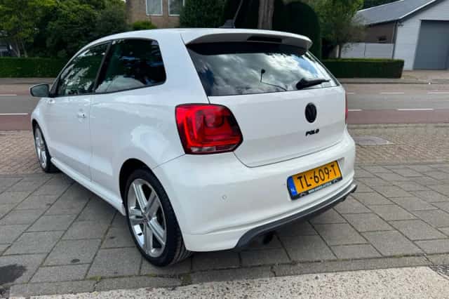 Volkswagen Polo (2012) thumbnail 5