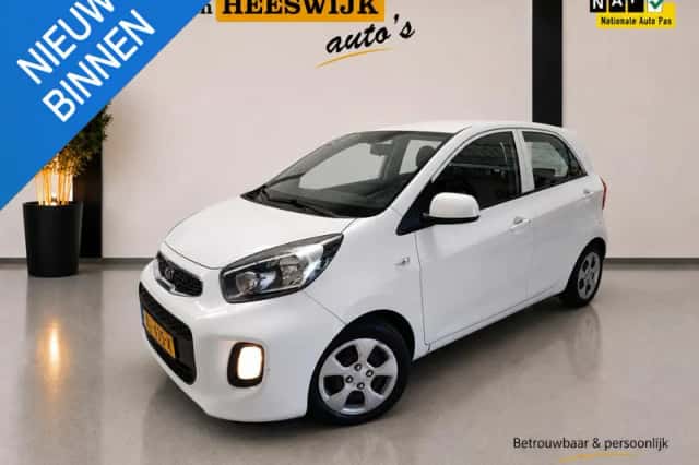 Kia Picanto (2015) thumbnail 1