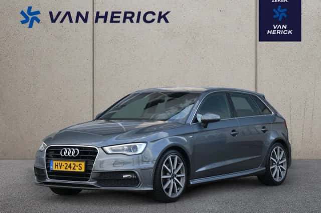 Audi A3 (2016) thumbnail 1