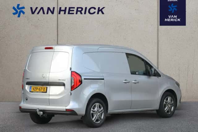 Mercedes-Benz Citan (2022) thumbnail 4