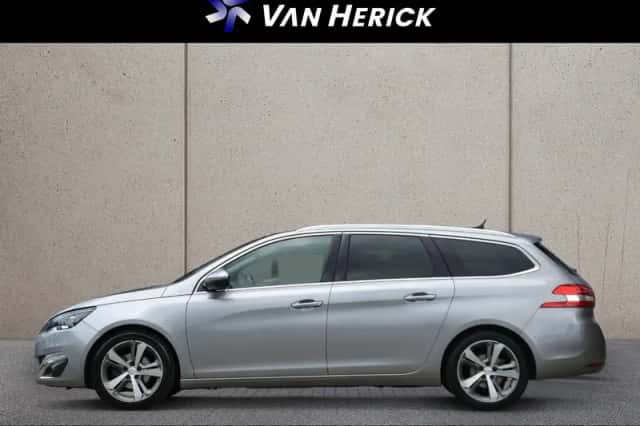 Peugeot 308 (2014) thumbnail 2