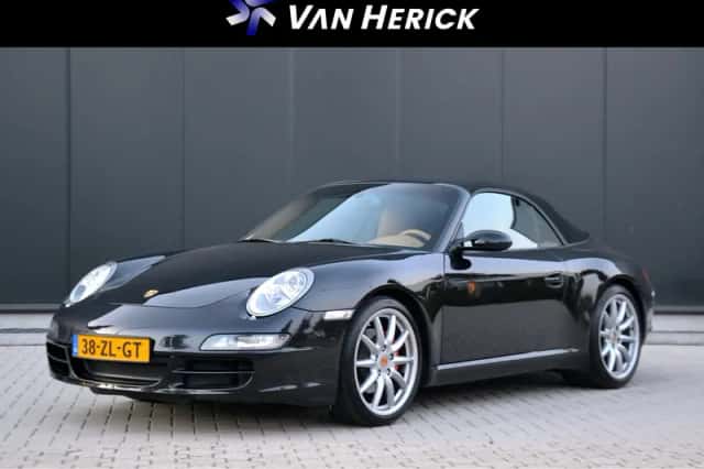 Porsche 911 (2005) thumbnail 1