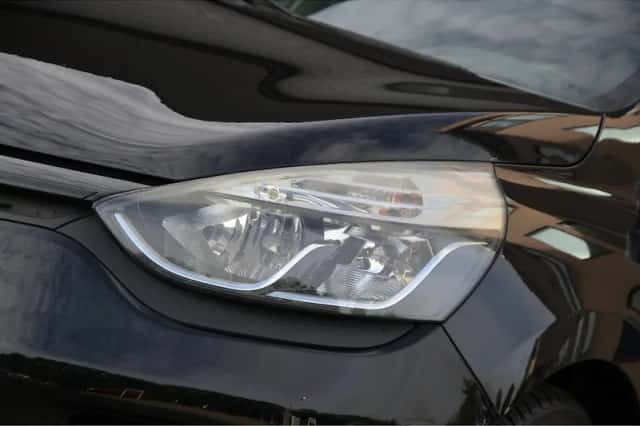 Renault Clio (2016) thumbnail 5